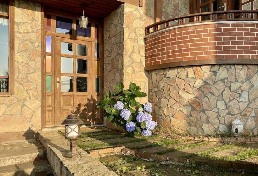 فندق Kaf Dagi Konak