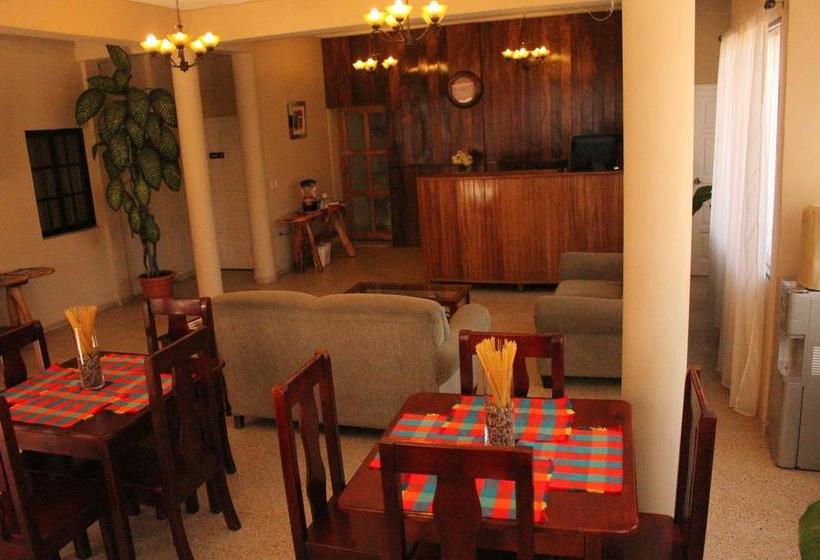 هتل Las Margaritas