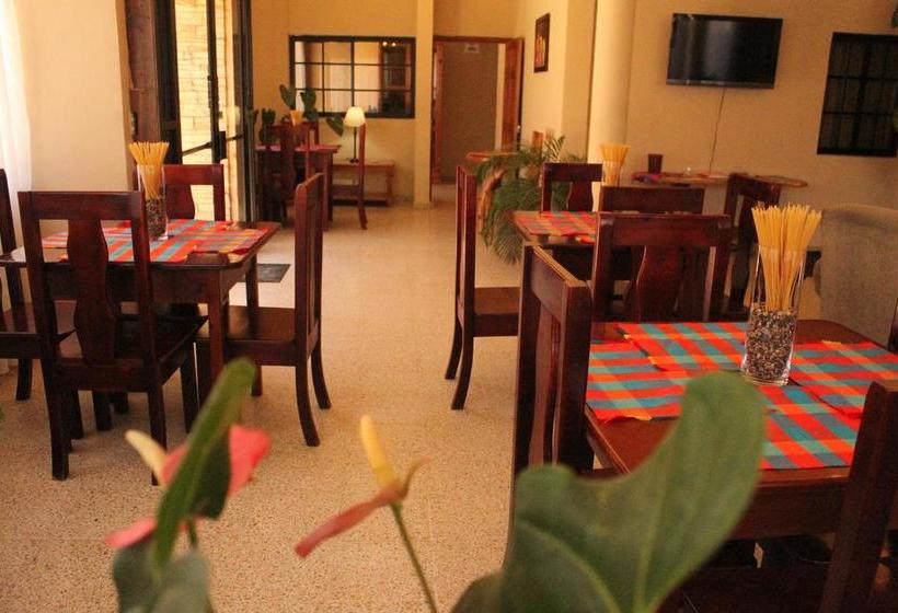 هتل Las Margaritas