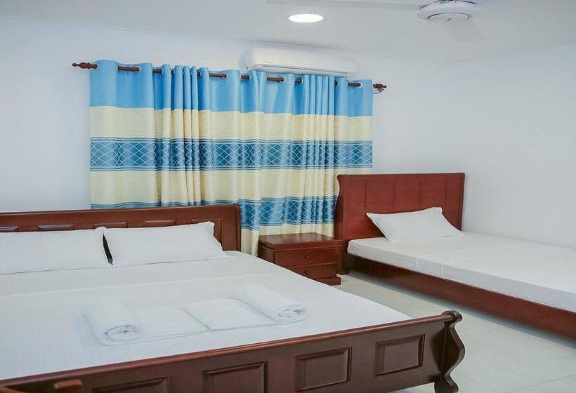 فندق Red Star Kandyan