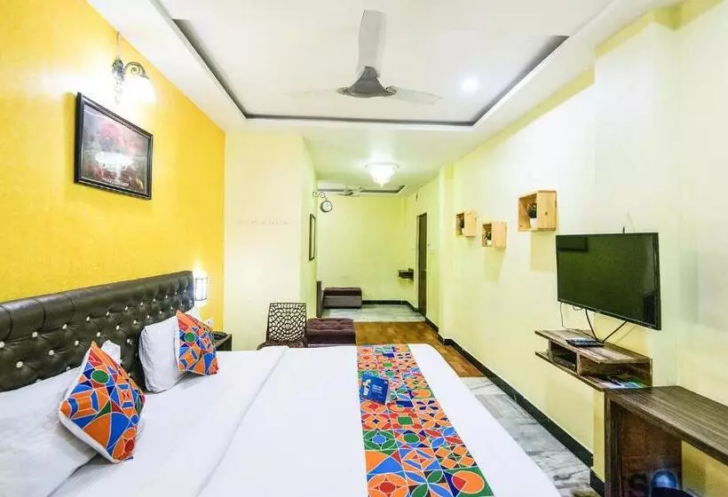 ホテル Royal Palace Marina