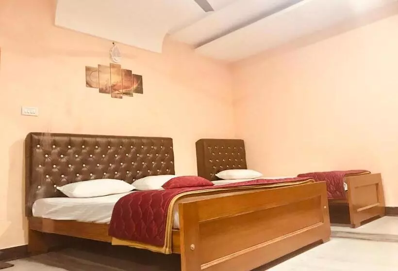 ホテル Royal Palace Marina