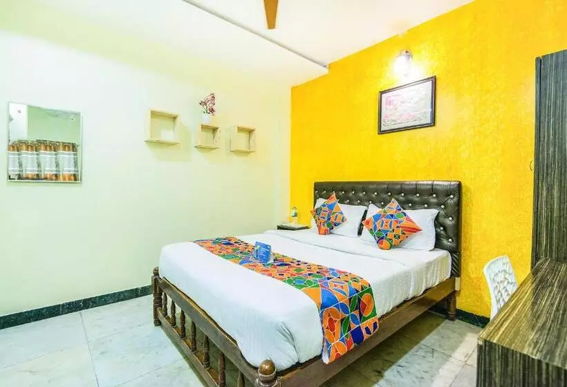 ホテル Royal Palace Marina