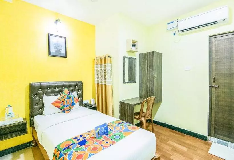 ホテル Royal Palace Marina