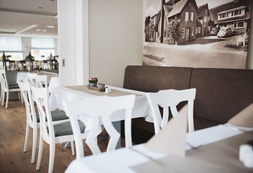 호텔 Waastwinj   500m Vom Strand