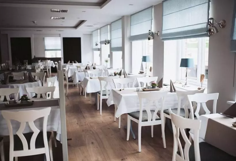 ホテル Waastwinj   500m Vom Strand