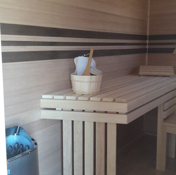 호텔 Waastwinj   500m Vom Strand