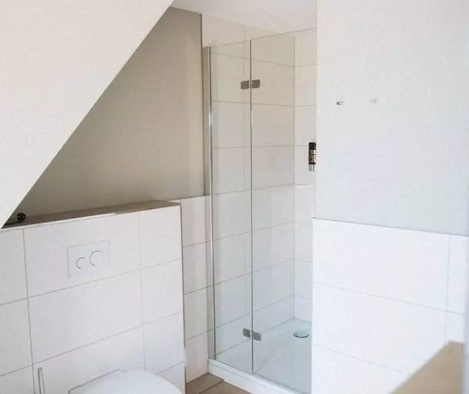 ホテル Waastwinj   500m Vom Strand