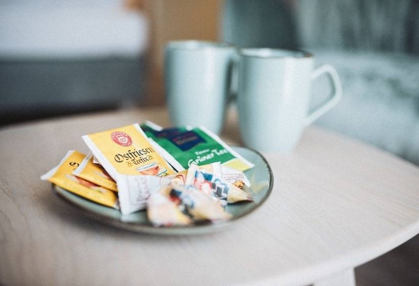 호텔 Waastwinj   500m Vom Strand