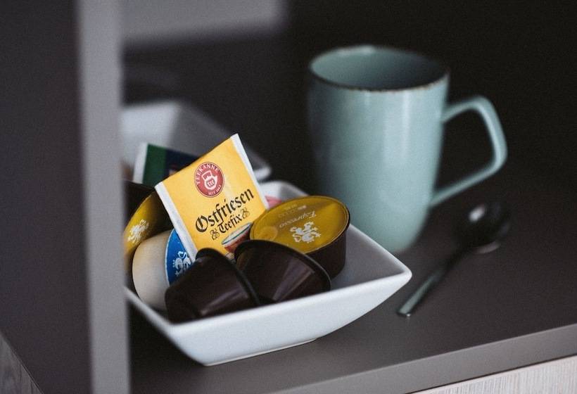 호텔 Waastwinj   500m Vom Strand