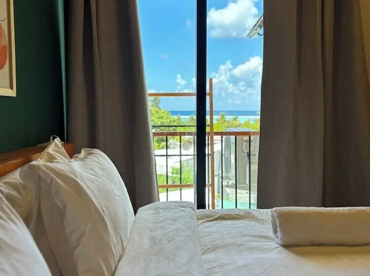 هتل Ruka Maldives