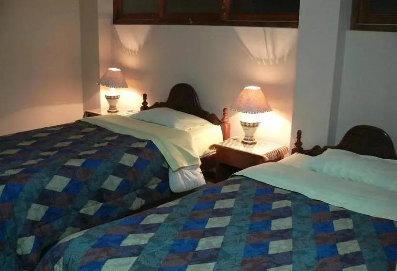 ユースホステル Hostal Vista Hermosa