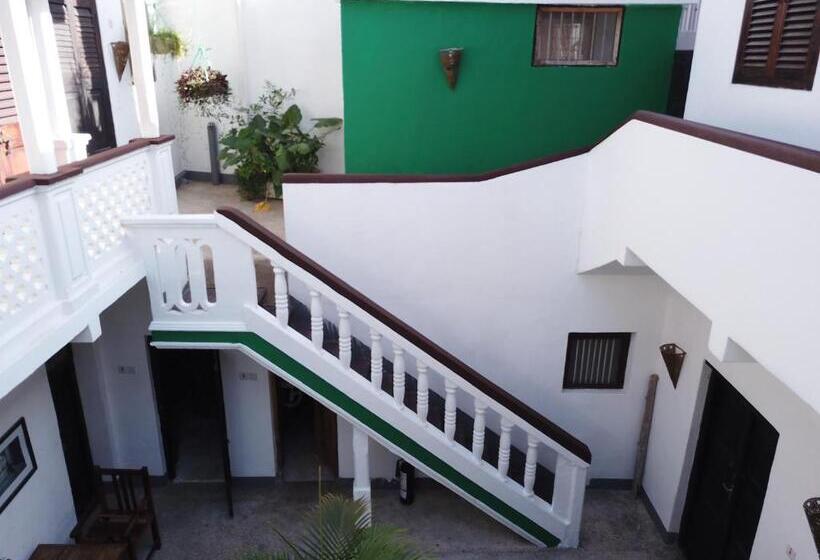 فندق صغير Zlife Stone Town