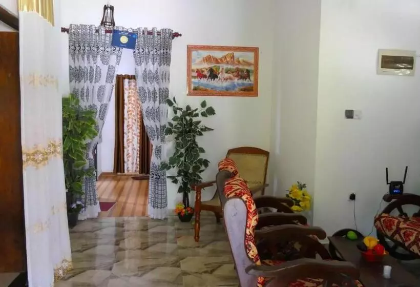 تختخواب و صبحانه Mount Top