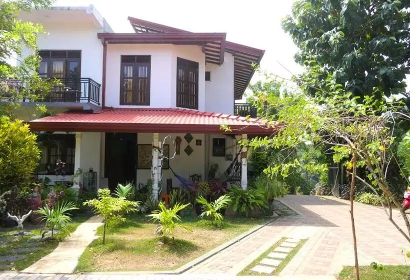 تختخواب و صبحانه Mount Top