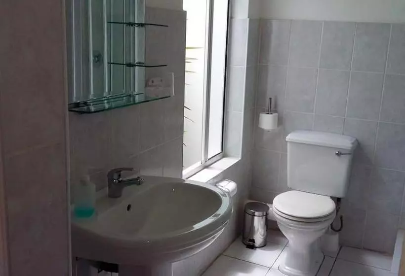 تختخواب و صبحانه Sounds Of The Sea