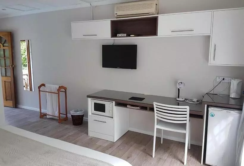 تختخواب و صبحانه Sounds Of The Sea