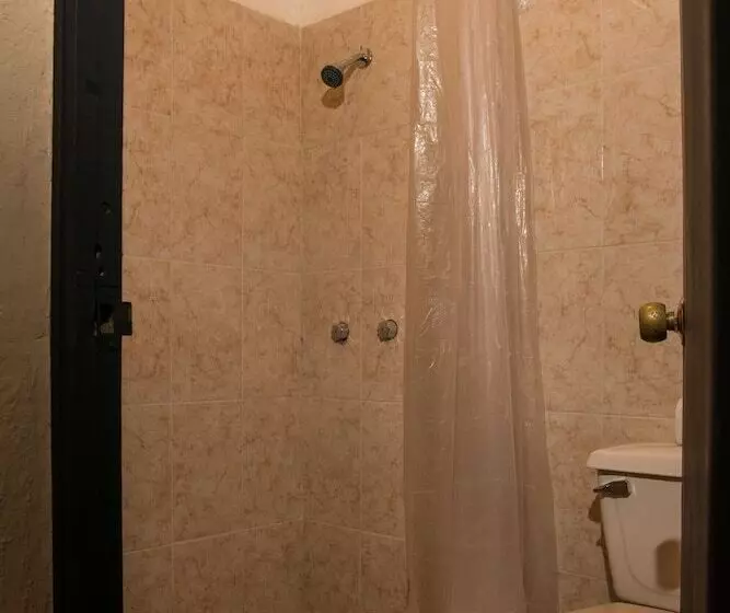 Deja Hostel Suites