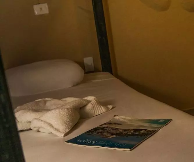 Deja Hostel Suites