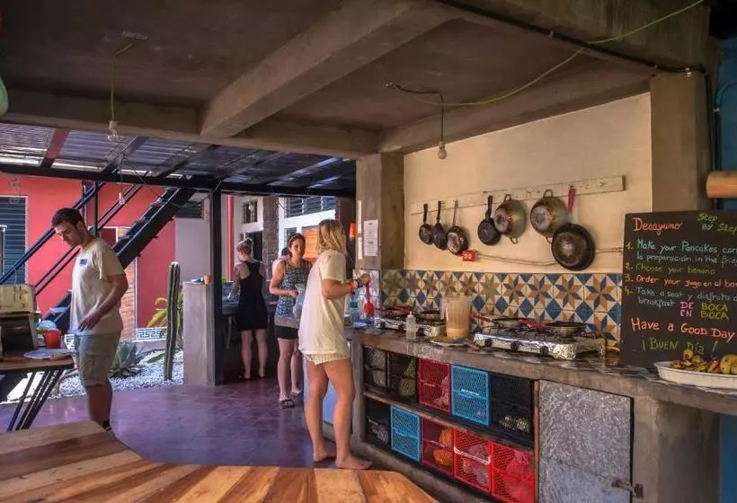 Hostel De Boca En Boca