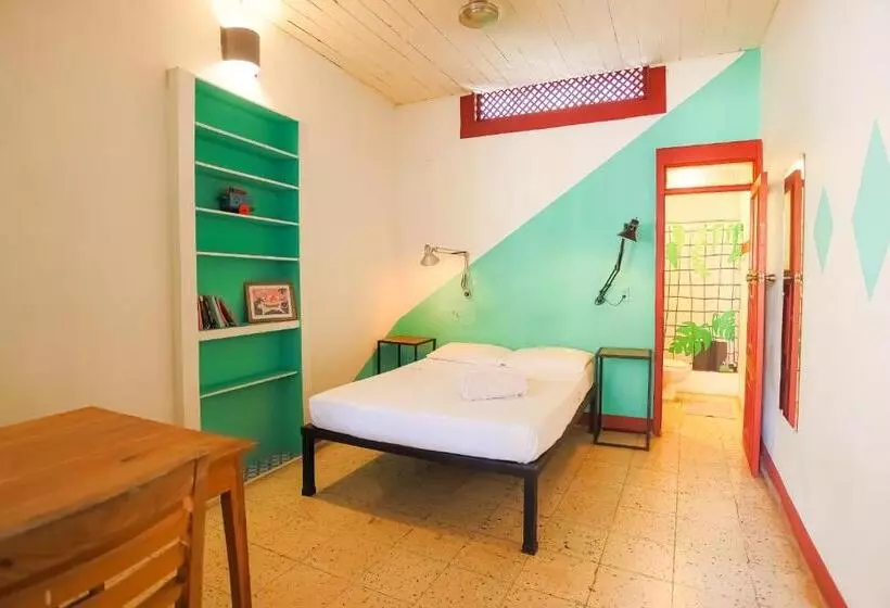 Hostel De Boca En Boca