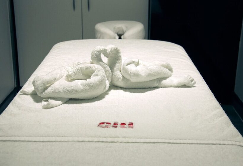 Отель Citi Boutique