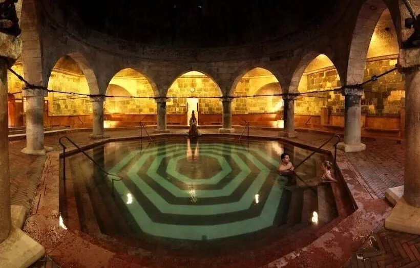 Hotelli Clark Budapest   Adults Only