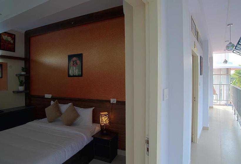 בית מלון כפרי Gems 9 Airport