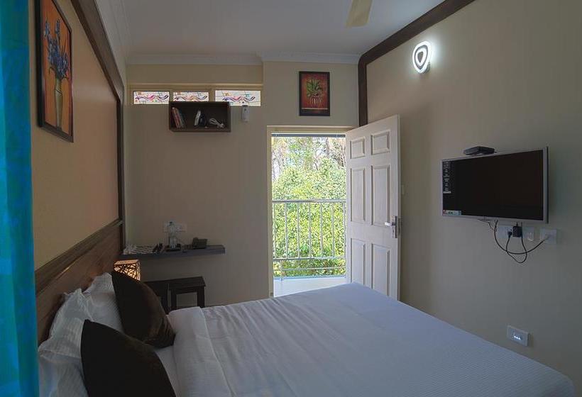 בית מלון כפרי Gems 9 Airport