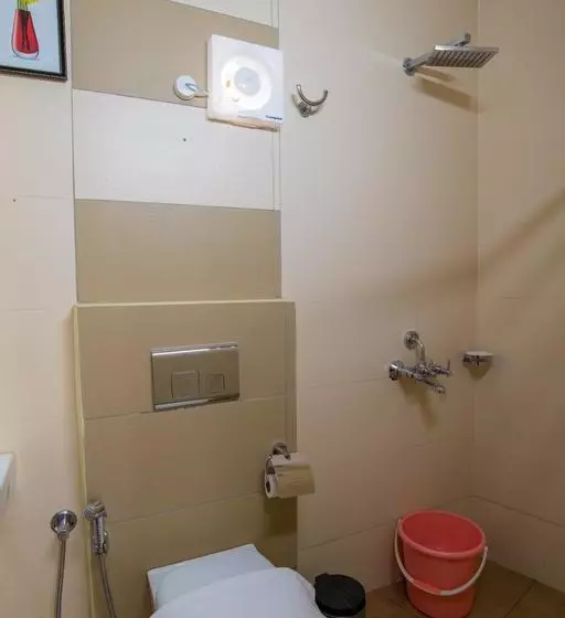 هتل Gems 9 Airport