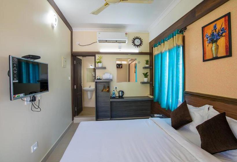 בית מלון כפרי Gems 9 Airport