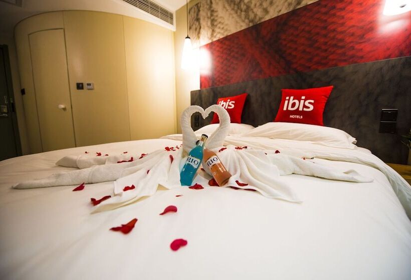 בית מלון כפרי Ibis Nanjing Avenue General
