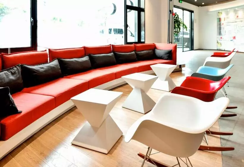 ホテル Ibis Nanjing Avenue General