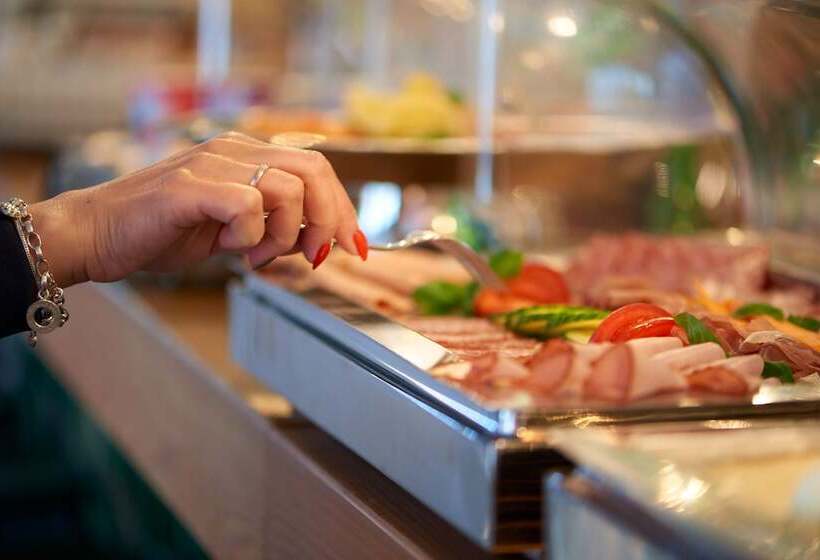 Kitz Boutique Hotel & Restaurant