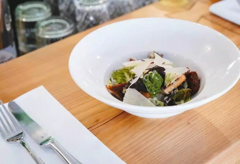 Kitz Boutique Hotel & Restaurant