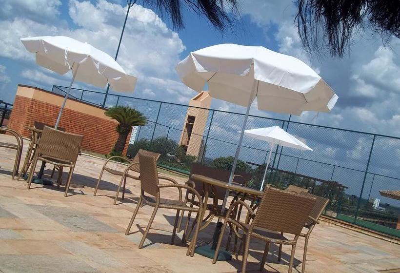 호텔 Plaza Shopping