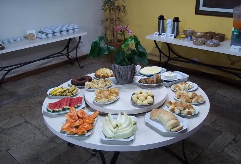 호텔 Plaza Shopping