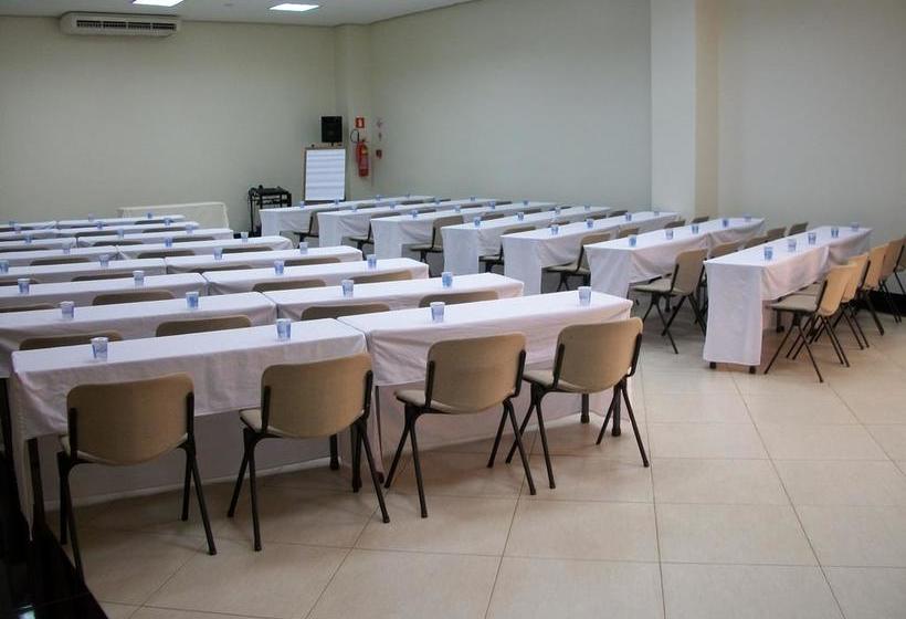 호텔 Plaza Shopping