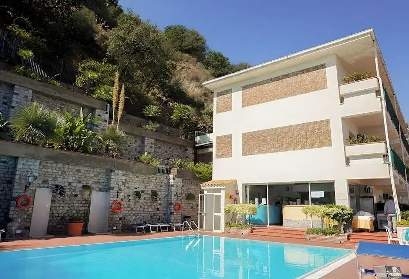 ホテル Hotiday Room Collection   Taormina