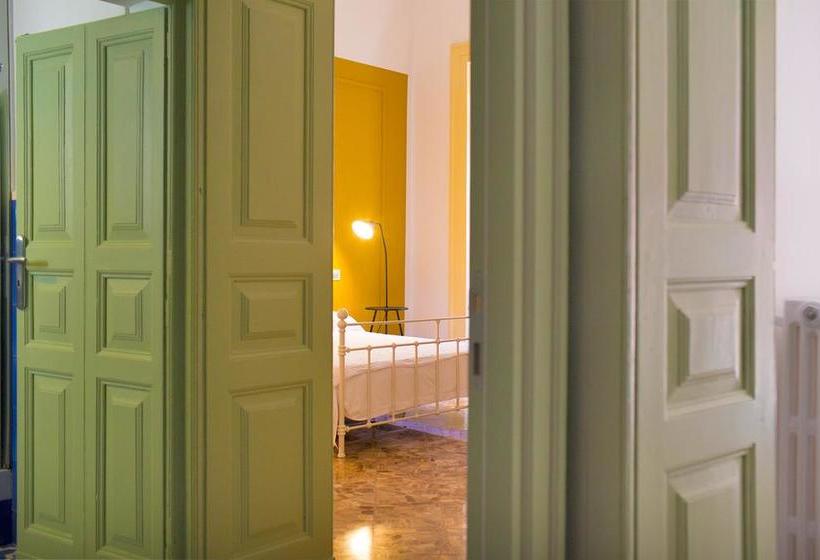 تختخواب و صبحانه Baylon Guest House