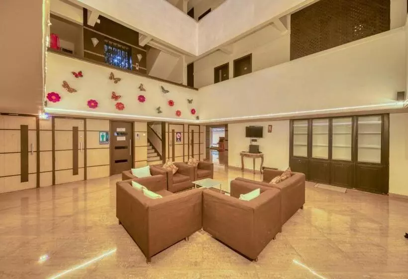 Hotelli Ashwin Igatpuri, Pure Veg & Jain Food