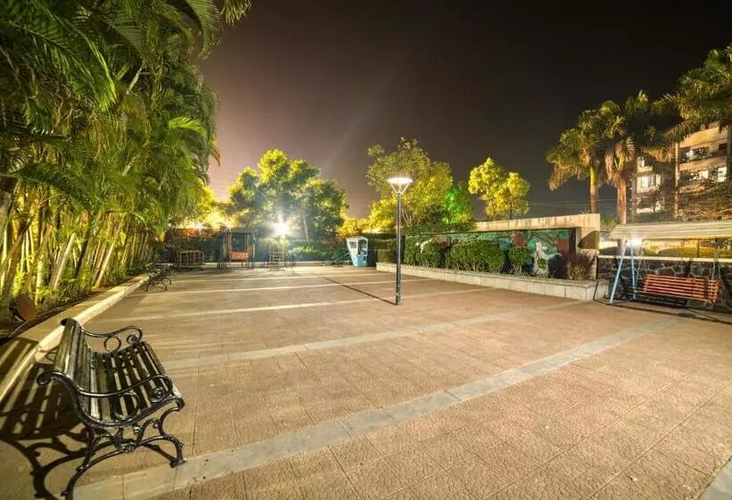 Hotelli Ashwin Igatpuri, Pure Veg & Jain Food