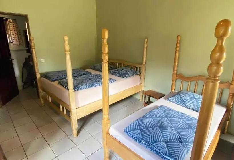 هتل Banda Lodge