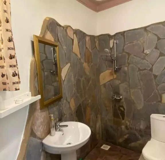 هتل Banda Lodge