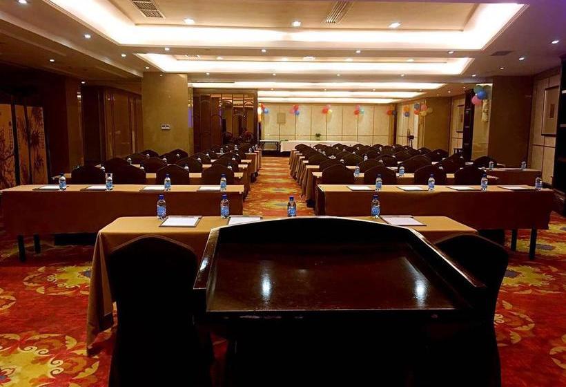 ホテル Hengna International