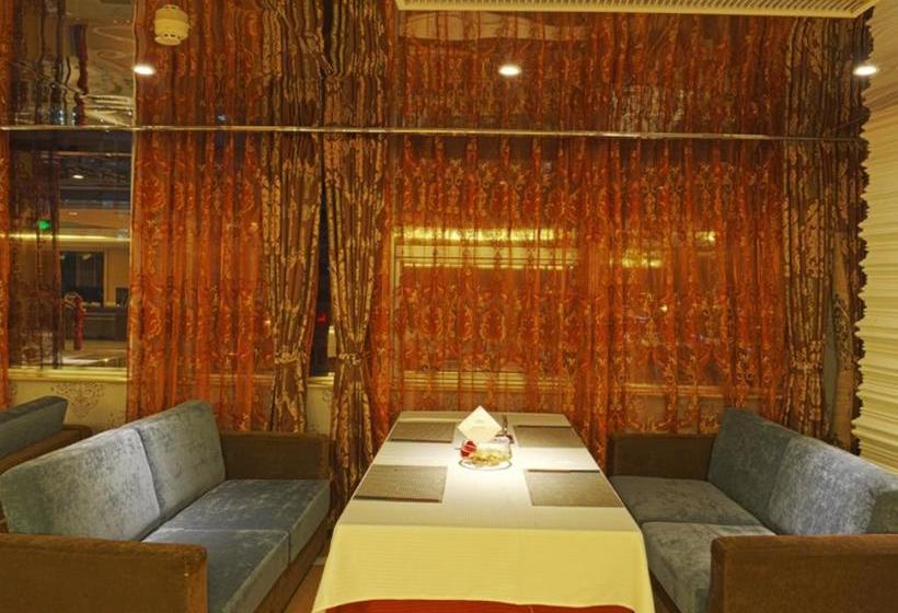 ホテル Hengna International