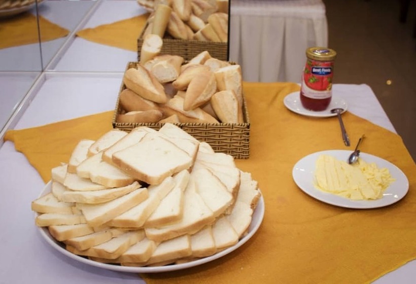 هتل Hoang Thuy Sinh