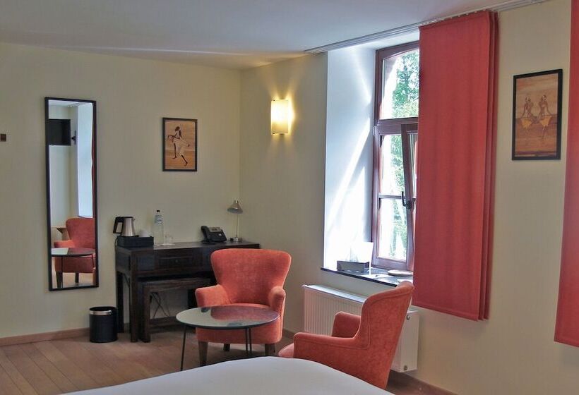 هتل Hôtel Ferme Du Château D Ahin