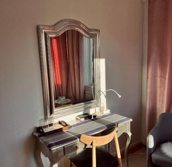 בית מלון כפרי Råda