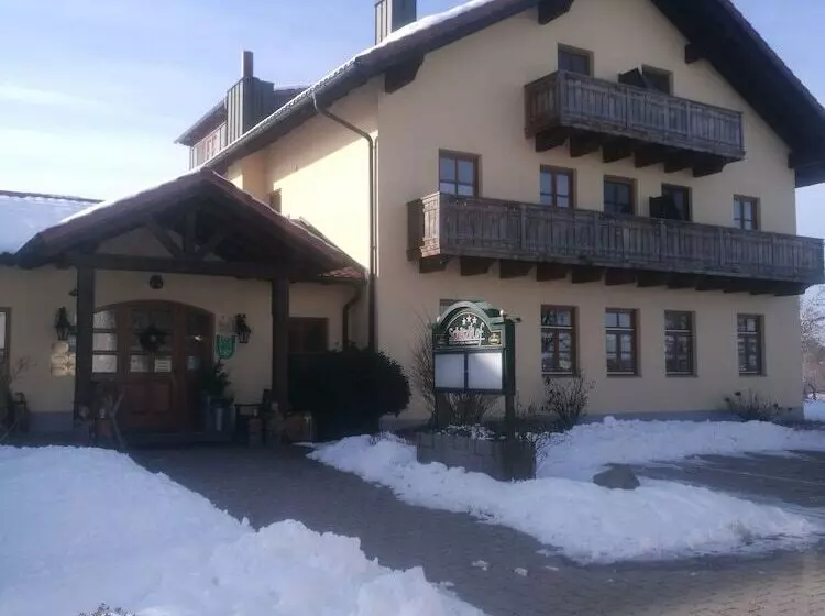 Hotelli Schätzlhof Ohg